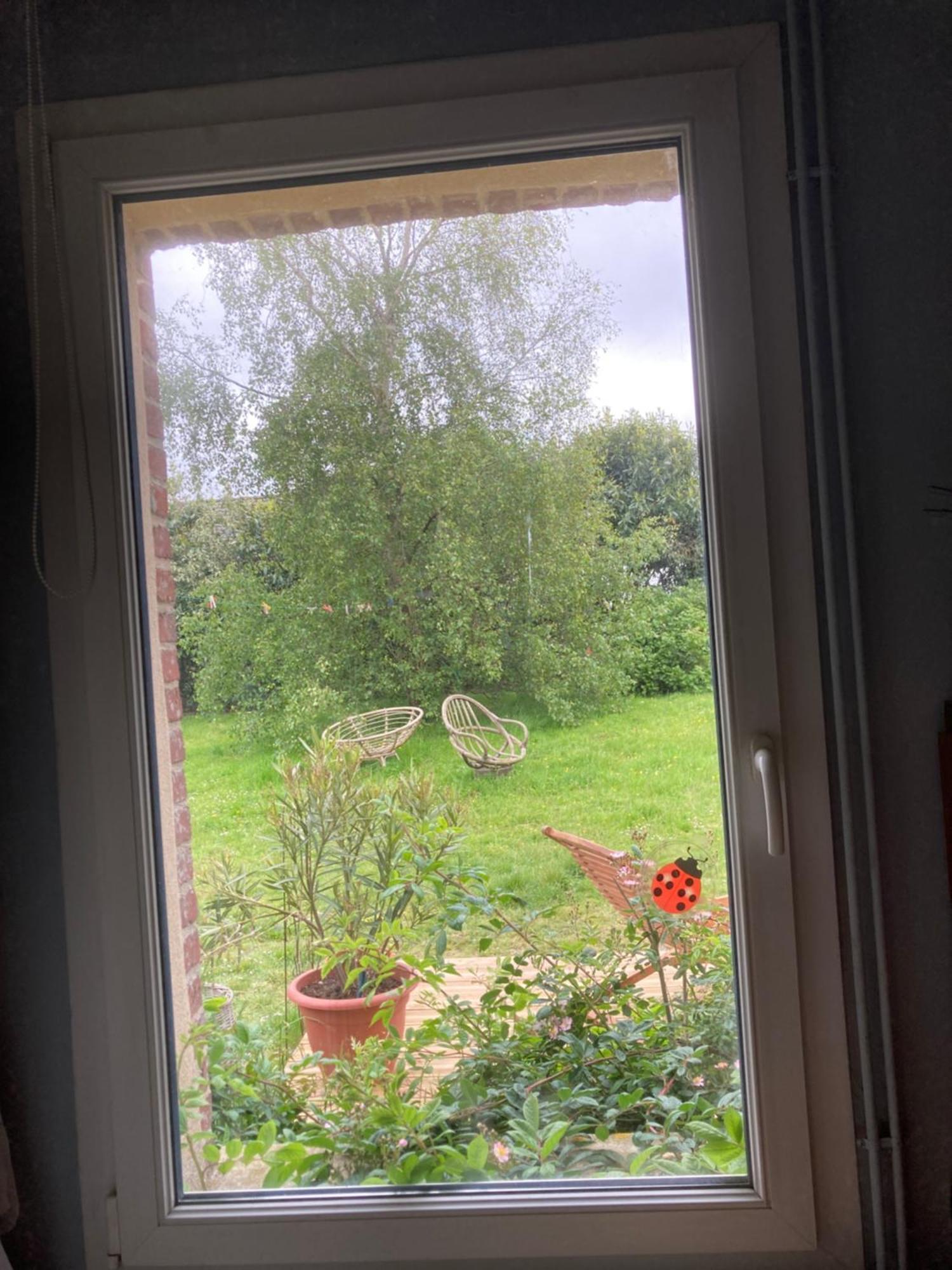 Une Chambre Dans La Verdure Bordeaux-Saint-Clair Exterior photo